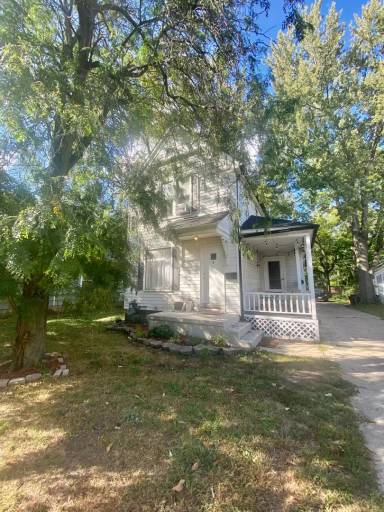 Main picture of 920 N Congress St