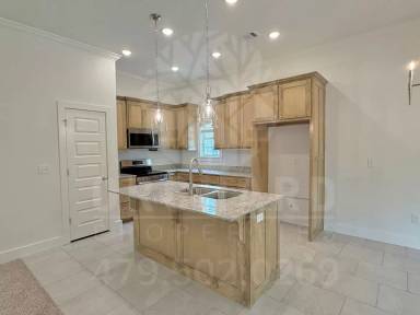 Main picture of 34 Birsay Cir