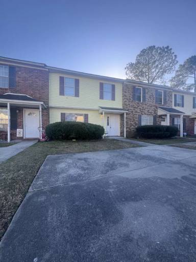 Main picture of 6895 Shahid Row