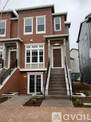 Main picture of 11440 SW Mont Blanc St