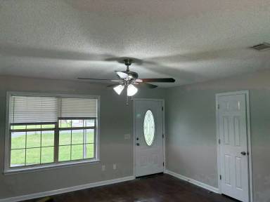 Main picture of 722 Kadi Ln