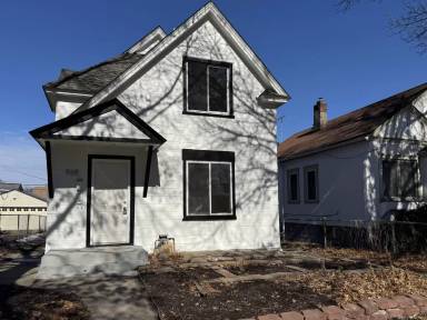 Main picture of 969 Edmund Ave