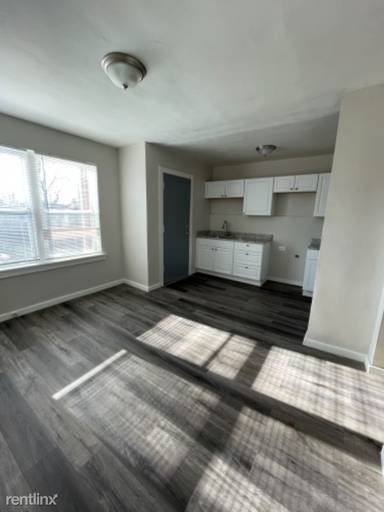 Main picture of 7029 S Indiana Ave