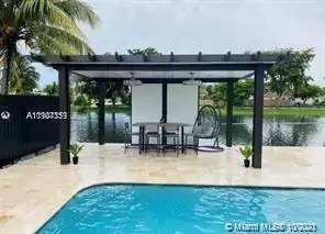 Main picture of 3432 Hibiscus Pl