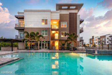 Main picture of 1102 S Pinellas Ave