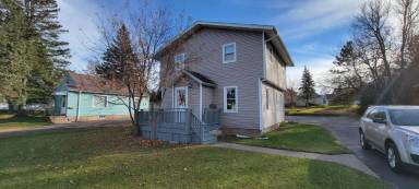 Main picture of 2228 Selmser Ave