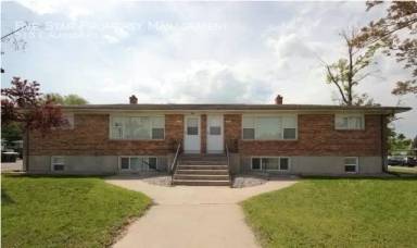 Main picture of 525 1/2 E Alameda Rd