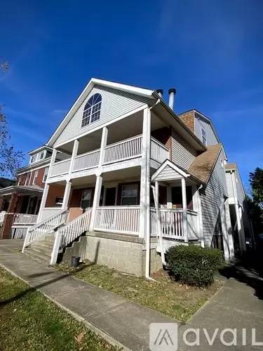 Main picture of 289 E 18th Ave