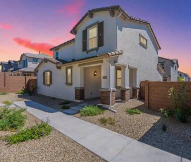 Main picture of 14212 W Hackamore Dr
