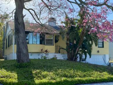 Main picture of 1709 Sunset Dr
