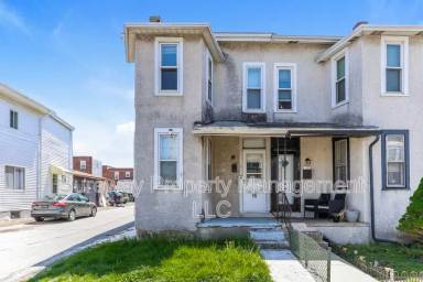 Main picture of 15 Marshall Ave