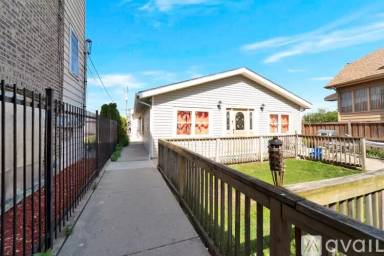 Main picture of 3312 N Keating Ave