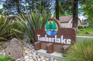 Main picture of Timberlake Condominiums