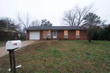 Main picture of 3021 Deerfield Rd NW