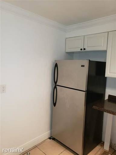 Main picture of 4324 NW 9th Ave