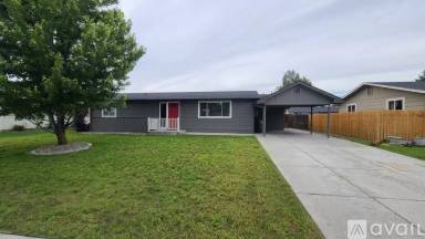 Main picture of 1335 N 1st St