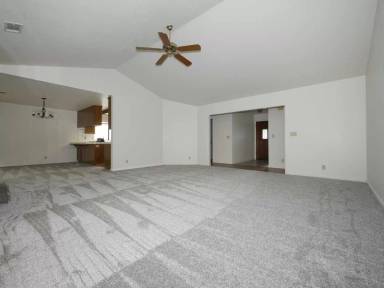 Main picture of 110 Detert Ln