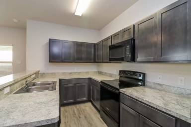 Main picture of Sycamore Landing