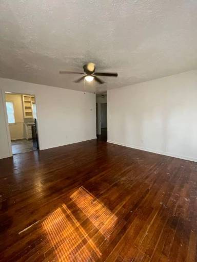 Main picture of 307 W McGee St