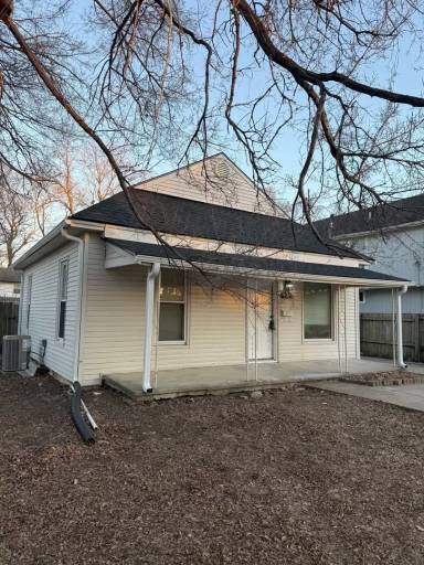 Main picture of 420 N Blake St