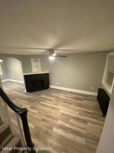 Main picture of 806 E 22nd St