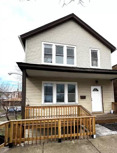 Main picture of 9808 S Ewing Ave