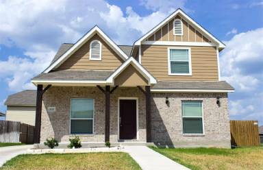 Main picture of 2614 Mandi Ct