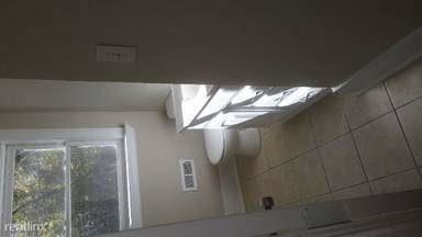 Main picture of 1444 Academy St