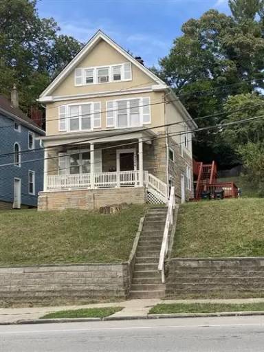 Main picture of 3262 Linwood Ave