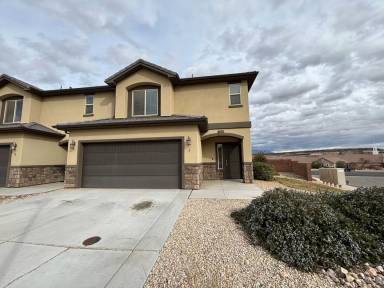 Main picture of Blackhawk Townhomes