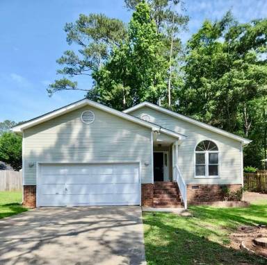 Main picture of 300 Saddlebrooke Rd