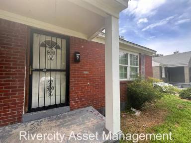 Main picture of 1567 David St