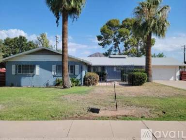 Main picture of 5518 E Thomas Rd