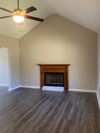 Main picture of 226 Lynn Rd