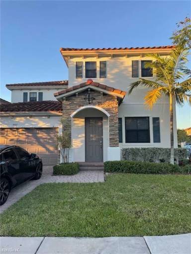 Main picture of 3501 W 92nd Pl