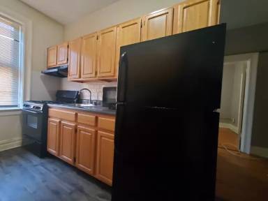 Main picture of 1013 Palisade Ave