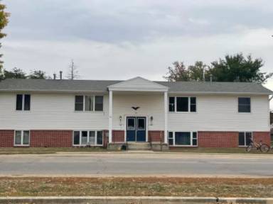 Main picture of 301 S Virginia St