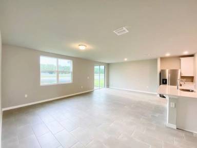 Main picture of 572 Sun Warbler Way