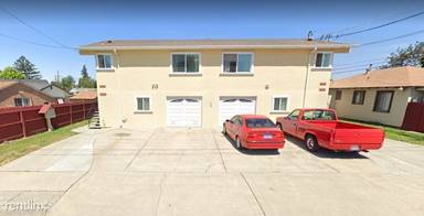Main picture of 19235 Medford Ct