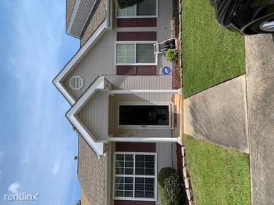 Main picture of 52 Hamilton Woods Ct