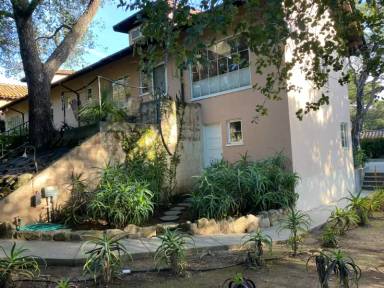 Main picture of 2065 Mission Ridge Rd