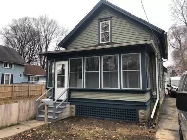Main picture of 529 S Spencer St