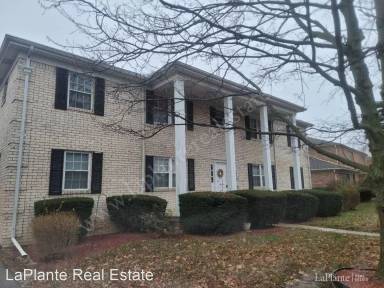 Main picture of 5464 Cresthaven Ln