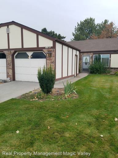 Main picture of 143 Ridgeway Dr