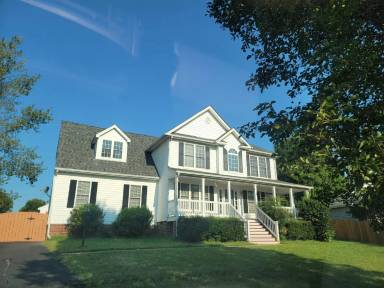 Main picture of 11400 Caruthers Way