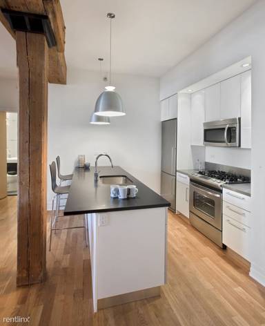 Main picture of 25 Washington St Apartments