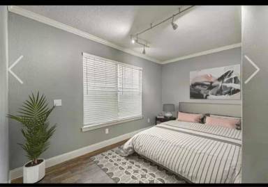 Main picture of 619 Sulphur St