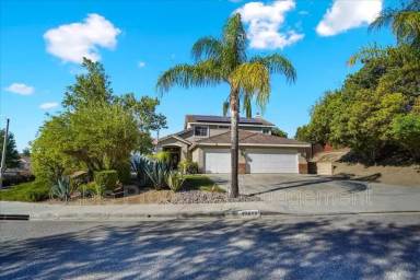 Main picture of 19613 Monarch Ridge Dr