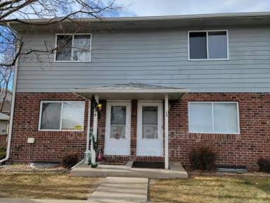 Main picture of 2121 35th Avenue* - 3