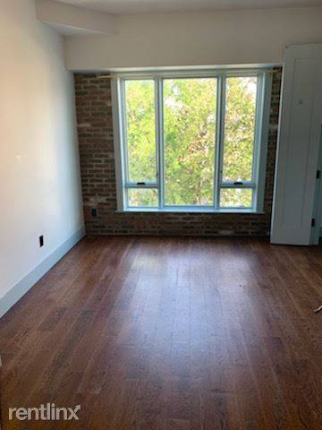 Main picture of 29 Brooklyn Ave